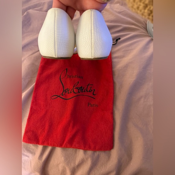 Christian Louboutin White Iriza Zarli Kid Flats— NEVER WORN— 38.5 - Picture 7 of 7